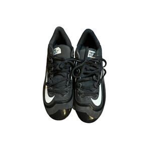 Nike Black and White Athletic Shoes